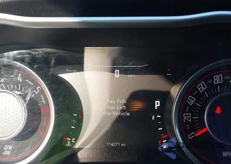 2016 Dodge Challenger 392 Hemi Scat Pack Shaker z USA, uszkodzony, nr VIN 2C3CDZFJ1GH148285